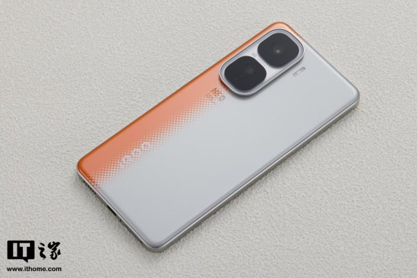 九游体育娱乐网Pro 版售价3199 元起-九游体育 手机娱乐最全平台 登录入口